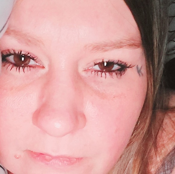 Meet your Posher, Kimberly - Picture 1 of 1